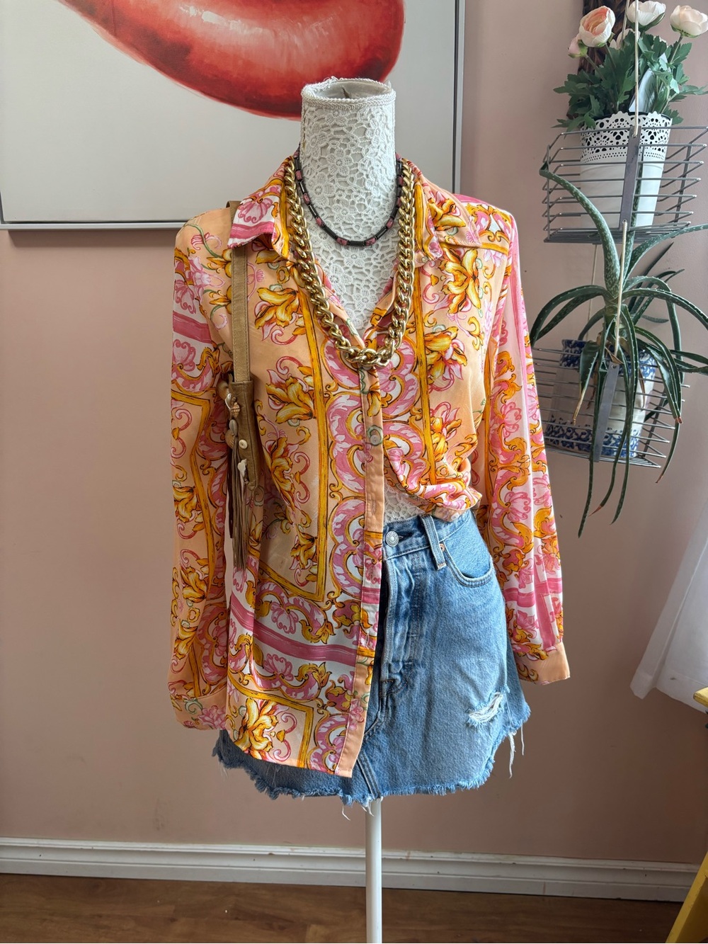Colourful Chic Peach & Pink Baroque-Print 'Timing' Button Down Shirt, Size Large